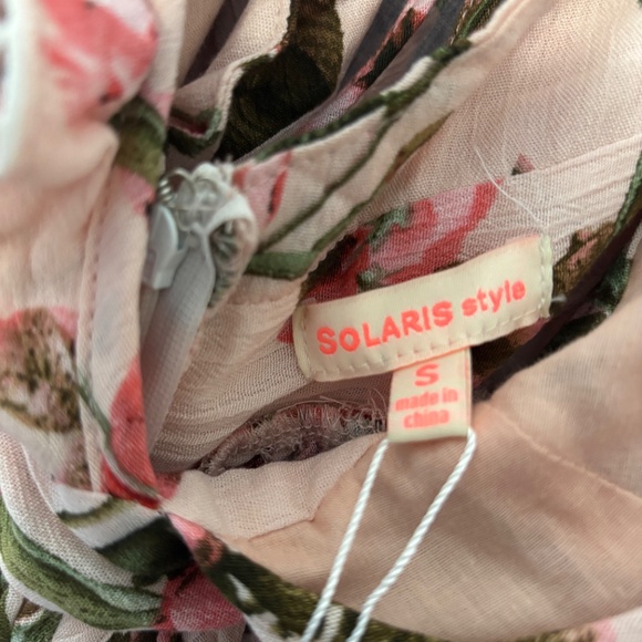 Solaris Style Romper - Picture 4 of 4